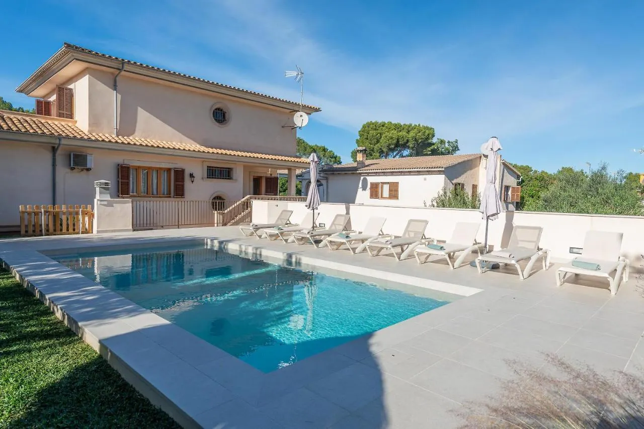 Calma Villa Son Serra de Marina 0*,